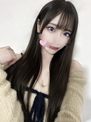 朝比奈れな